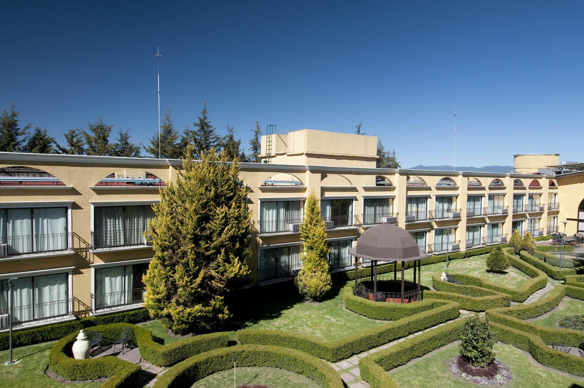 Отель Courtyard Toluca Airport Экстерьер фото